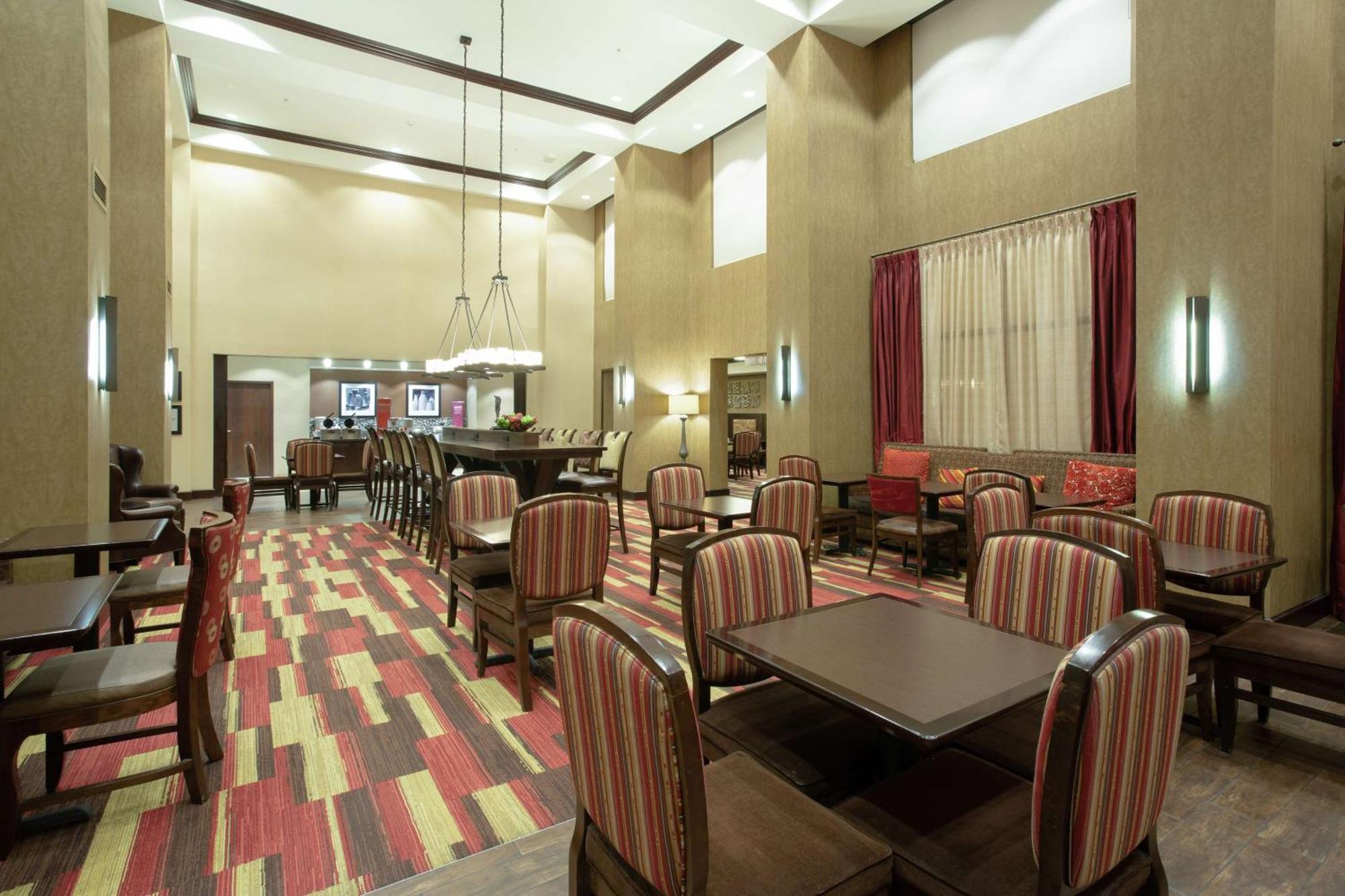 Hampton Inn & Suites I-35/Mulvane Экстерьер фото
