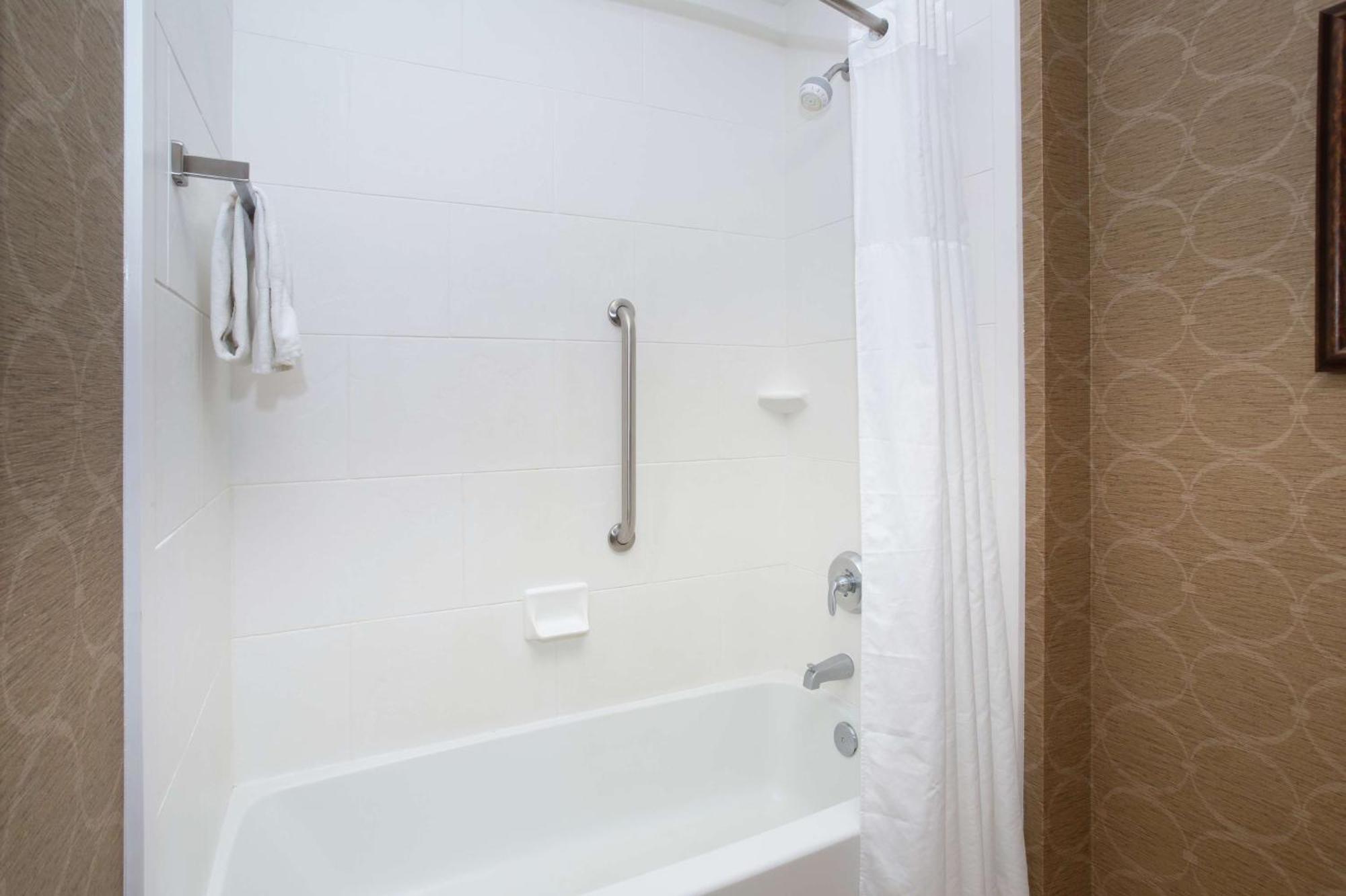 Hampton Inn & Suites I-35/Mulvane Экстерьер фото