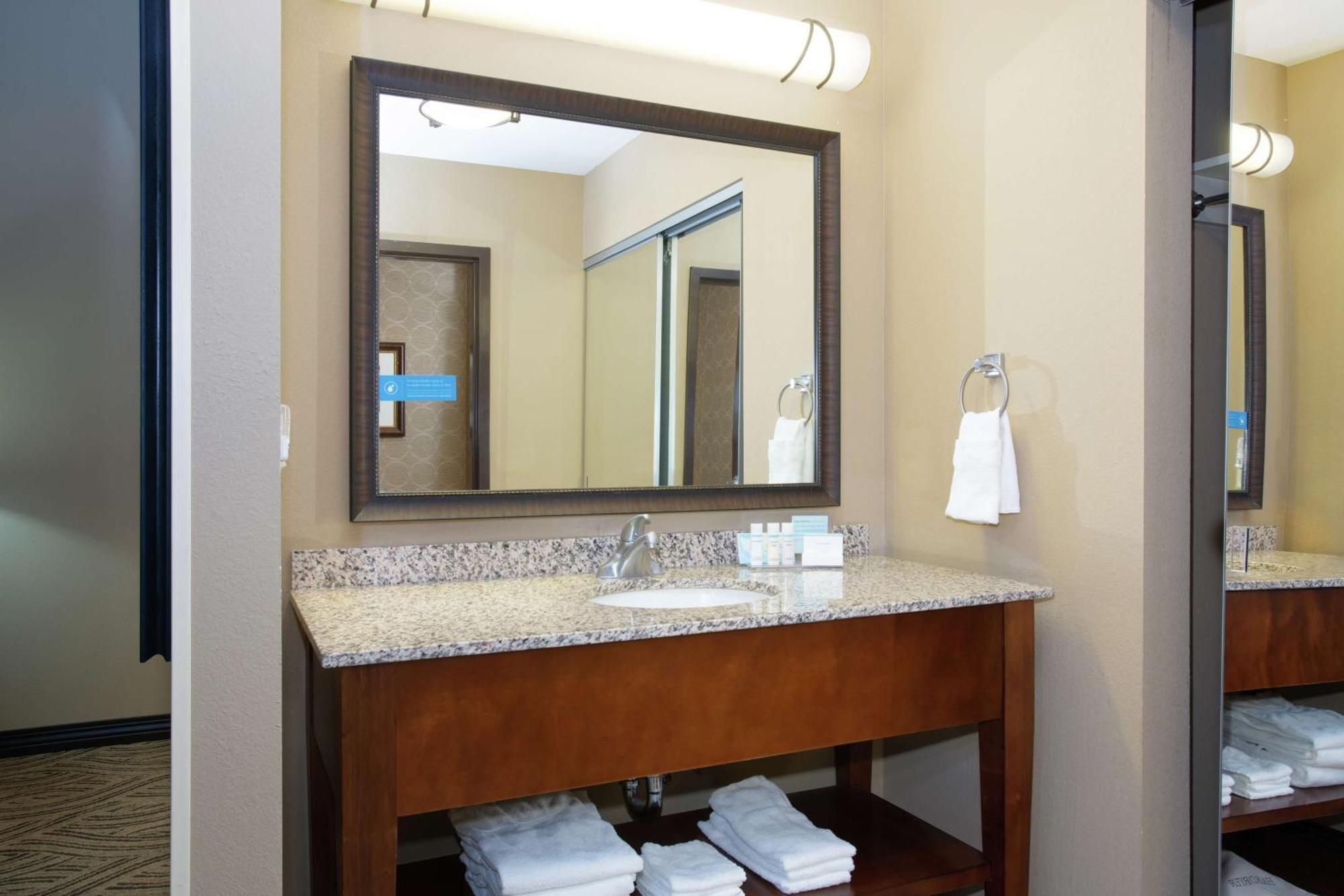Hampton Inn & Suites I-35/Mulvane Экстерьер фото