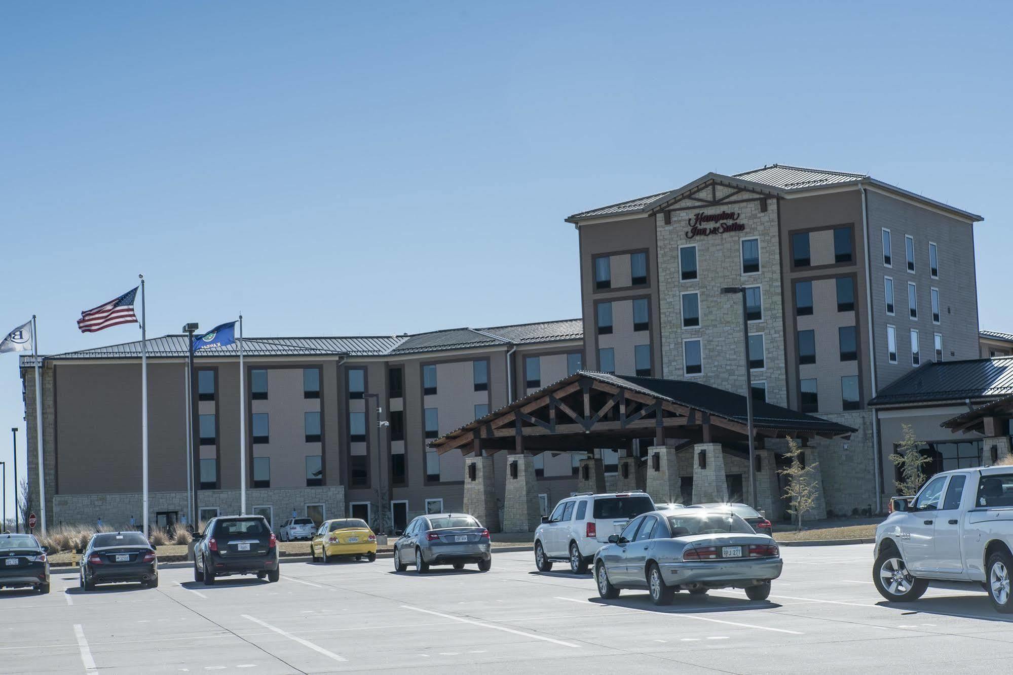Hampton Inn & Suites I-35/Mulvane Экстерьер фото