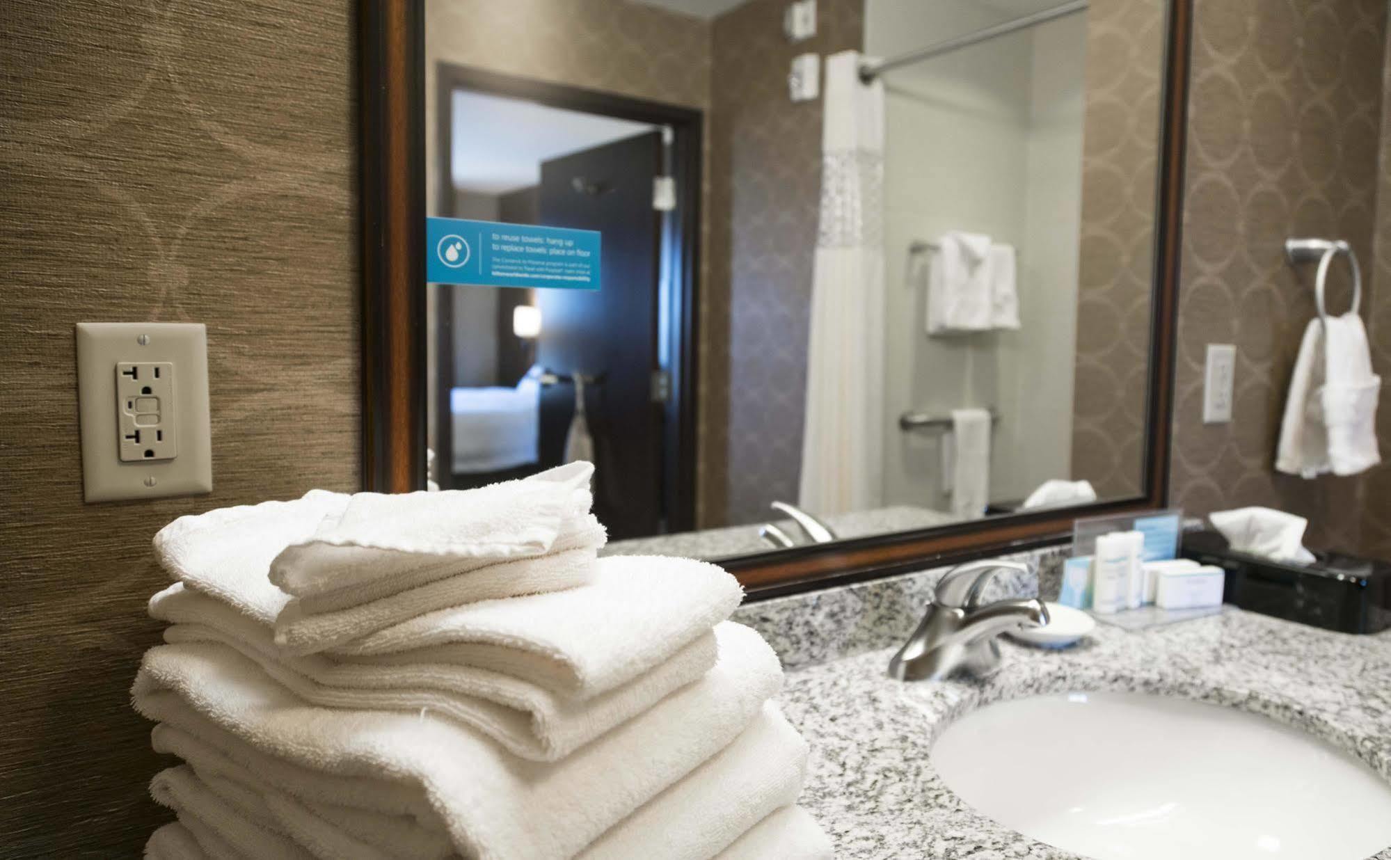 Hampton Inn & Suites I-35/Mulvane Экстерьер фото